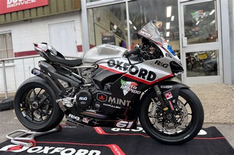 ducati racing world uk